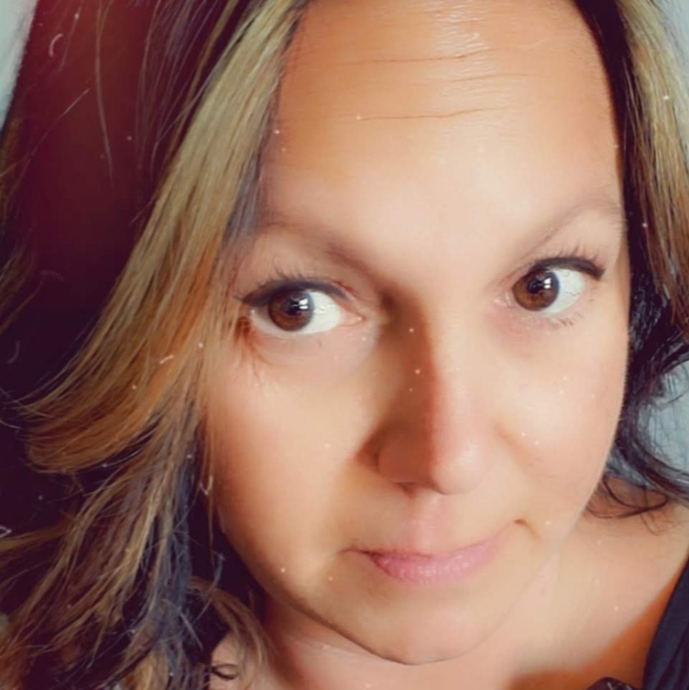 Meet your Posher, Caroline